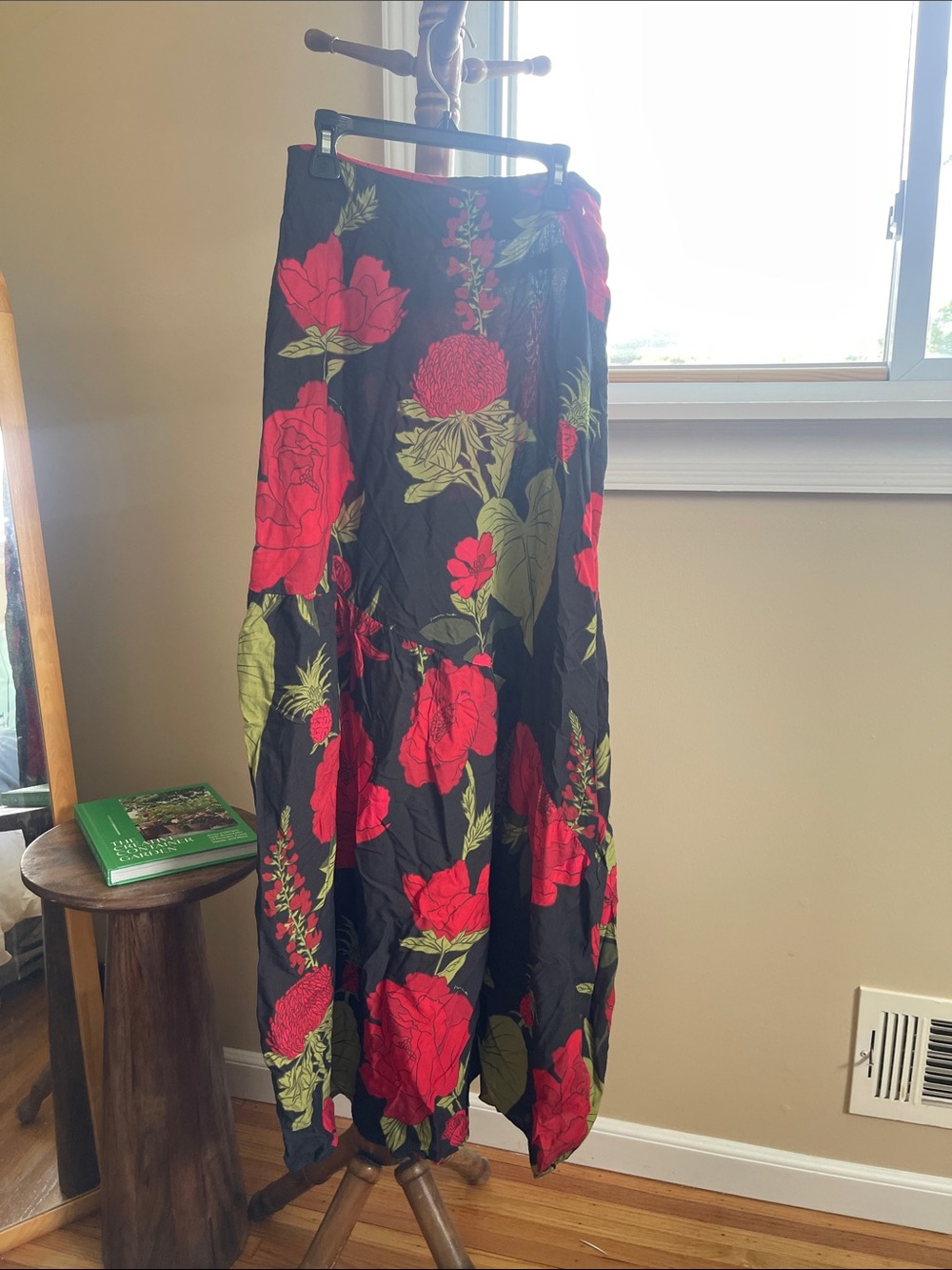 FARM Rio Black Maxi Skirt with Red Floral Print